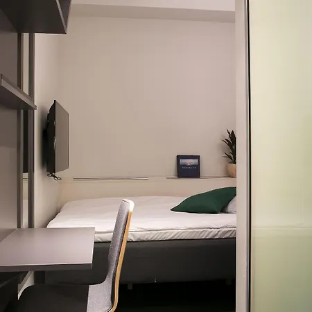 Moment Hotel 3*